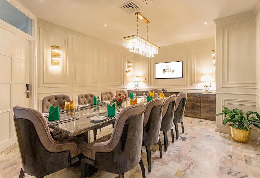 Hotel Himalaya Pvt Ltd 57/64