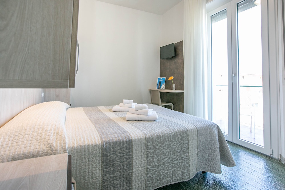 غرفة قياسية بسرير مزدوج أو سريرين منفصلين، Hotel Mara 5/10