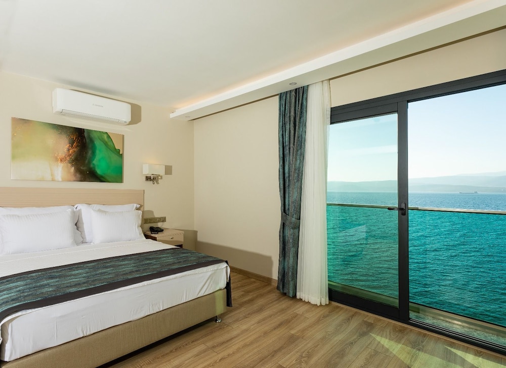 Gulluk Yali Boutique Otel 13/48