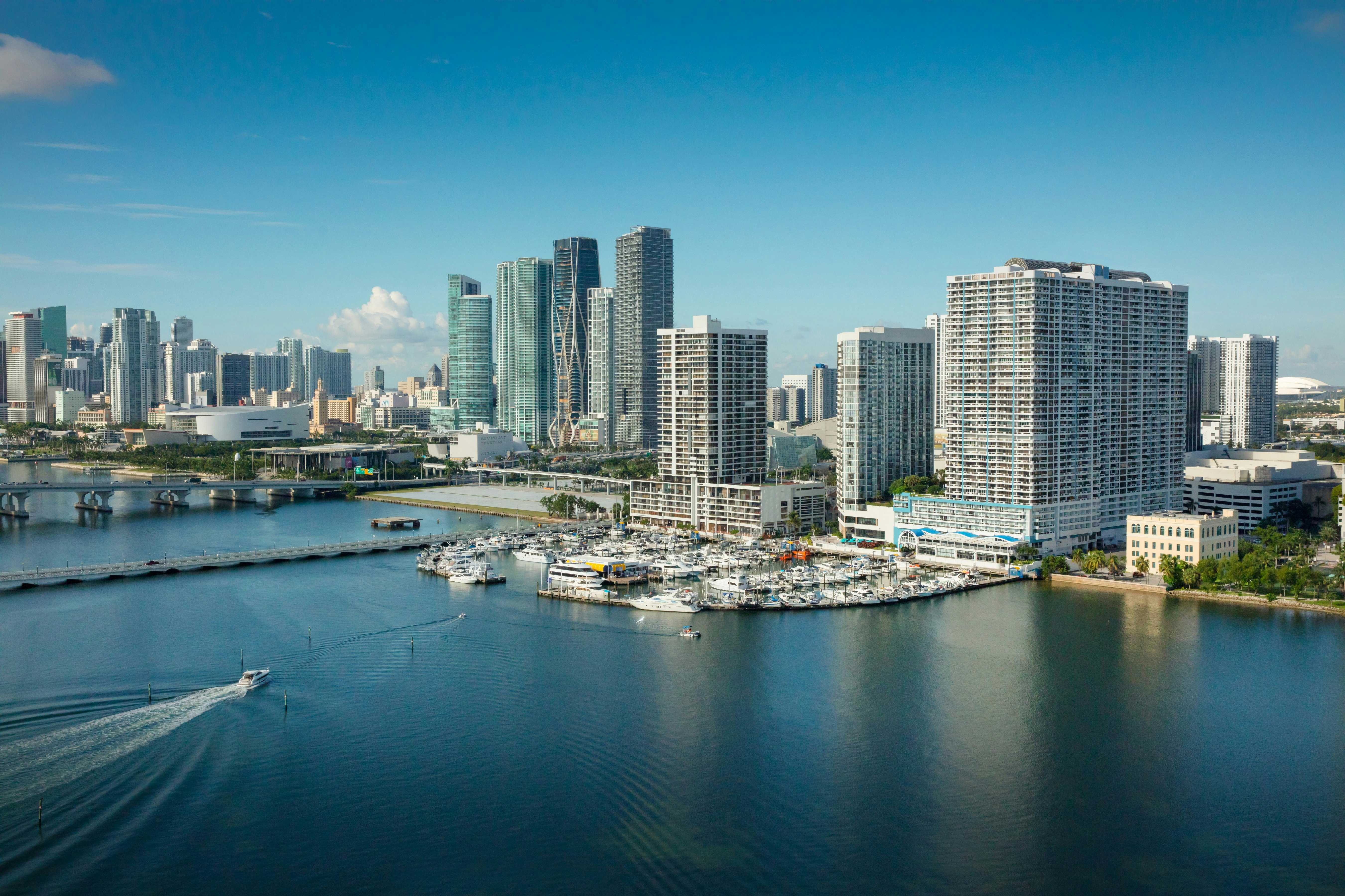 Doubletree By Hilton Grand Hotel Biscayne Bay 61/67