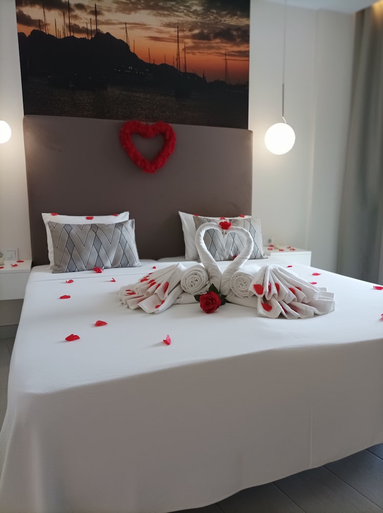 Ouril Hotel Mindelo 8/50