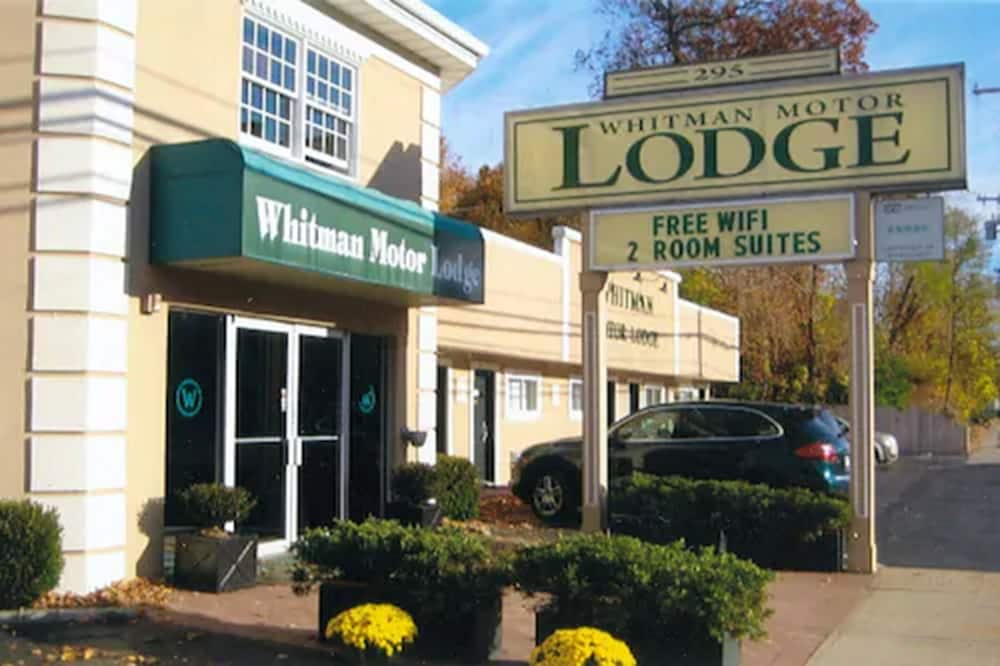 Whitman Motor Lodge 1/53