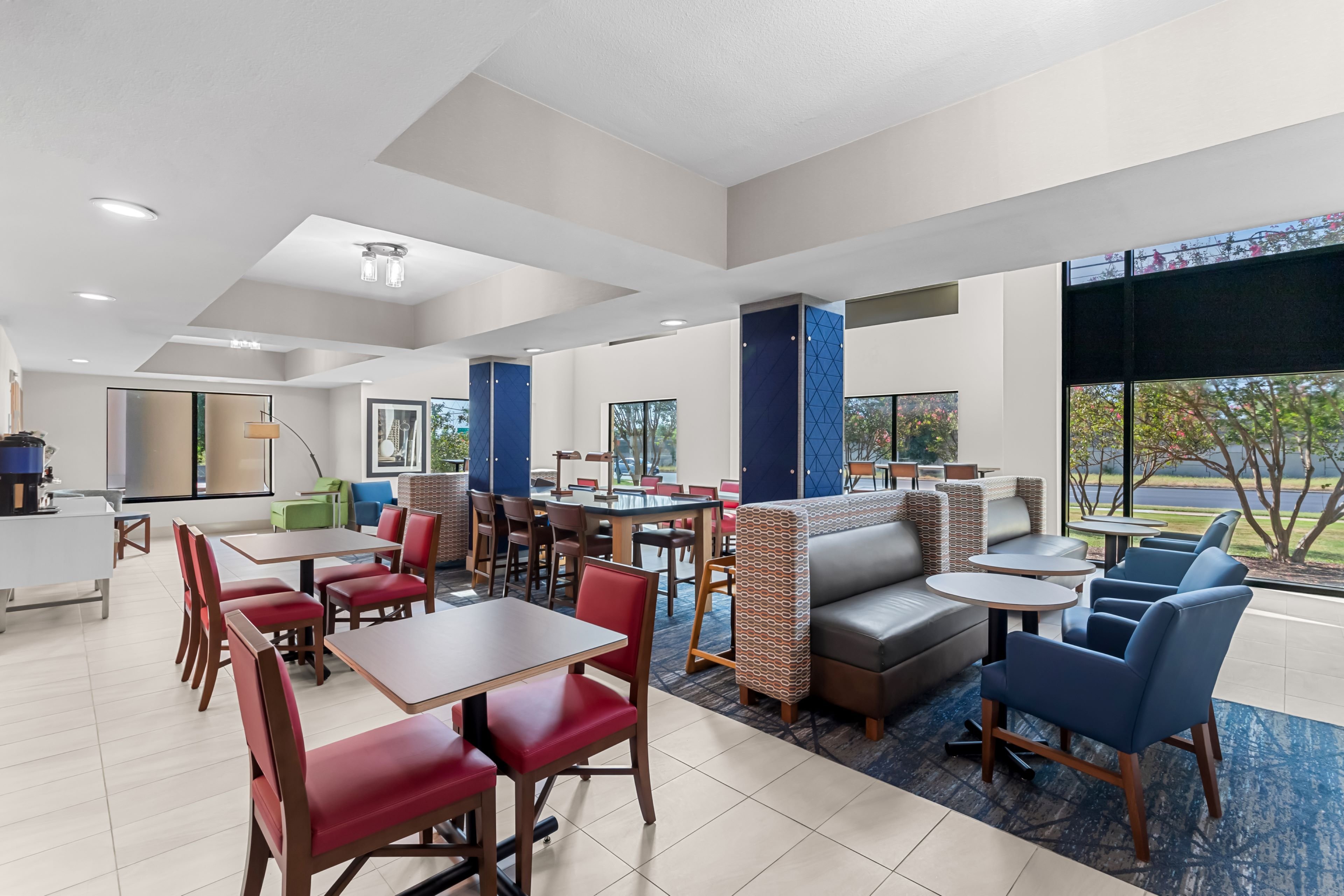 Holiday Inn Express & Suites Austin SW - Sunset Valley, an IHG Hotel 41/50