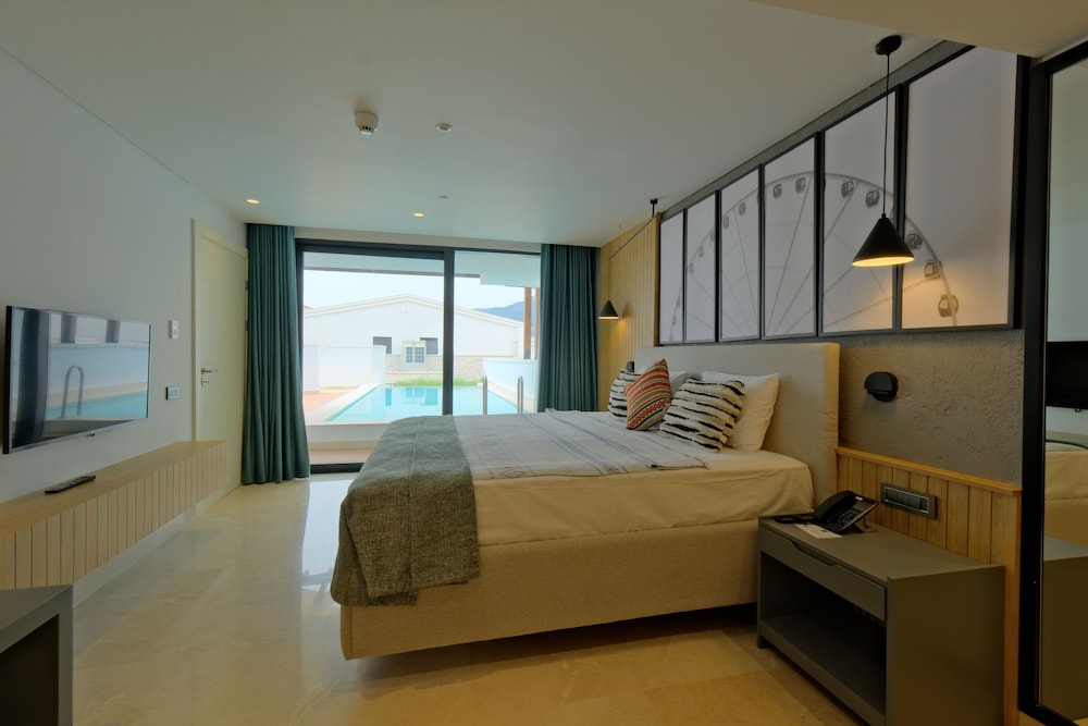 Lures Hotel 22/57