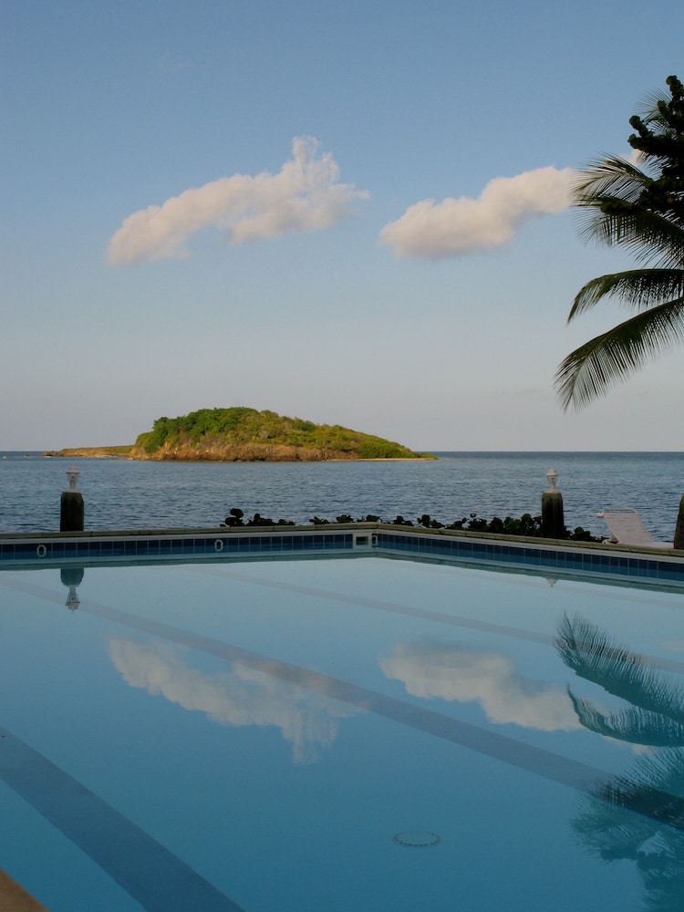 Tamarind Reef Resort Spa & Marina 39/50