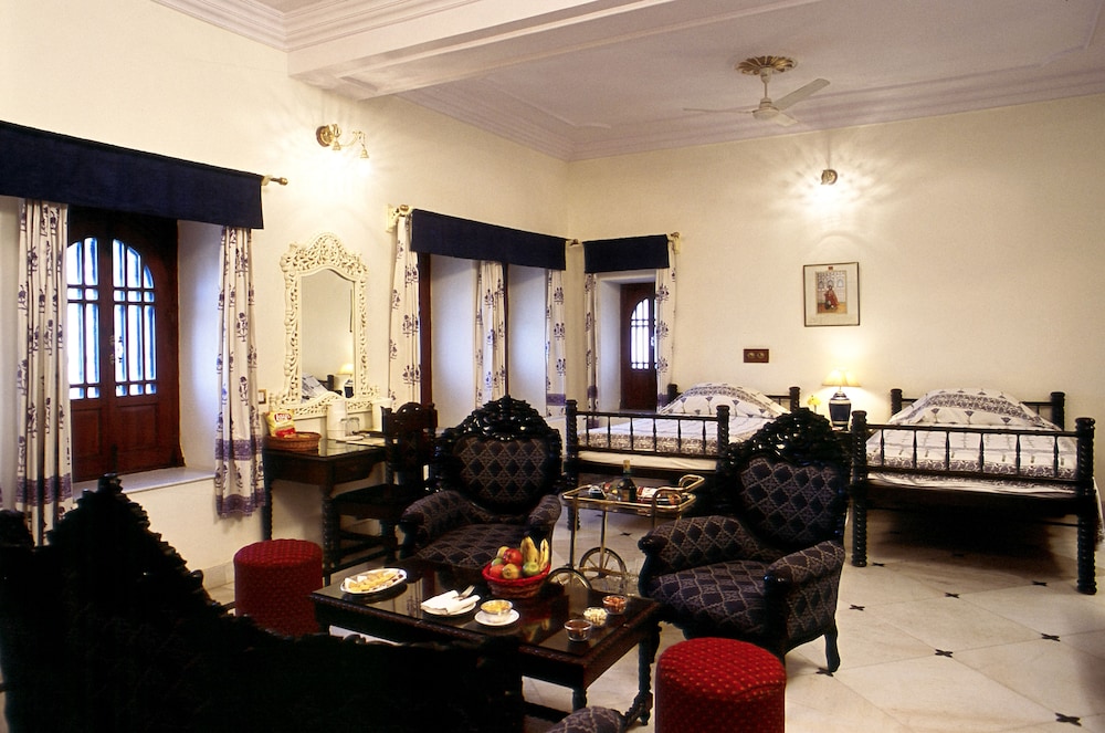 Laxmi Niwas Palace 45/65