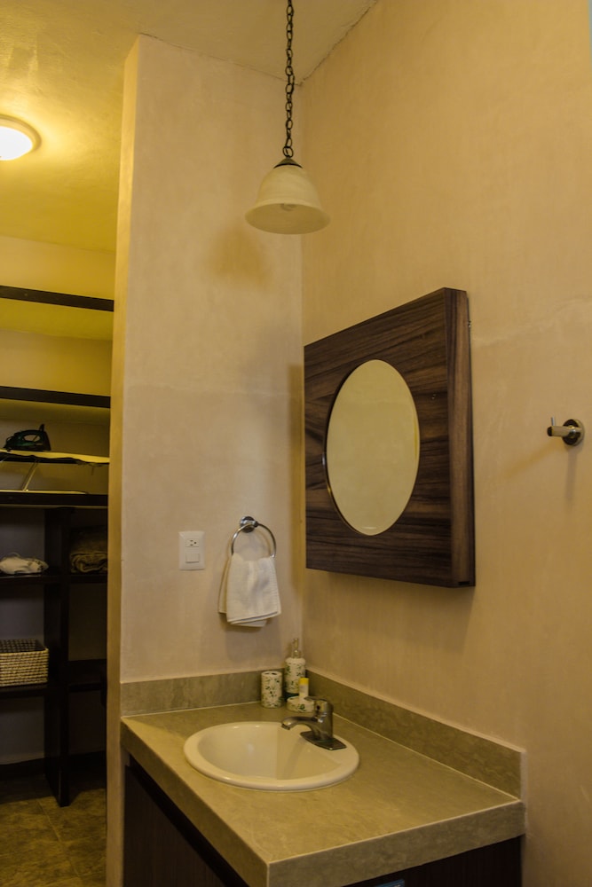 Junior Suite, King Bed, Garden View, 2 Bathrooms, Sofa، Hotel Marionetas 3/3