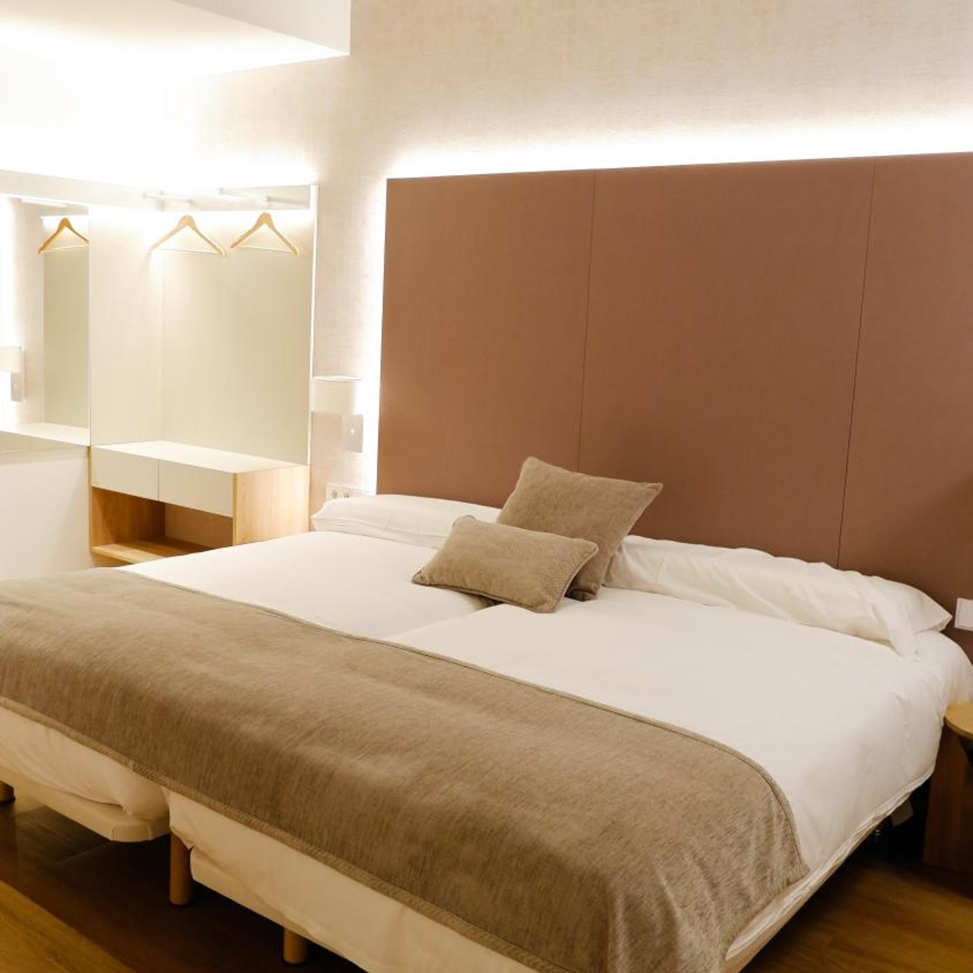 Hotel O Camino 6/22