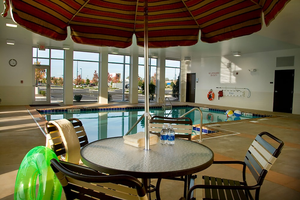 Hyatt Place South Bend / Mishawaka 13/20