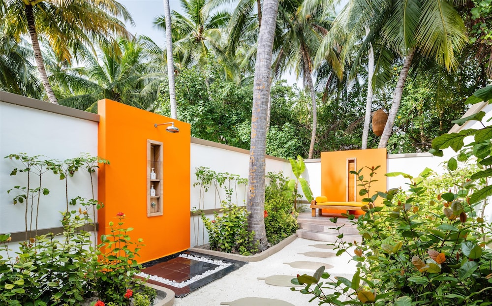 Angsana Velavaru in Velavaru