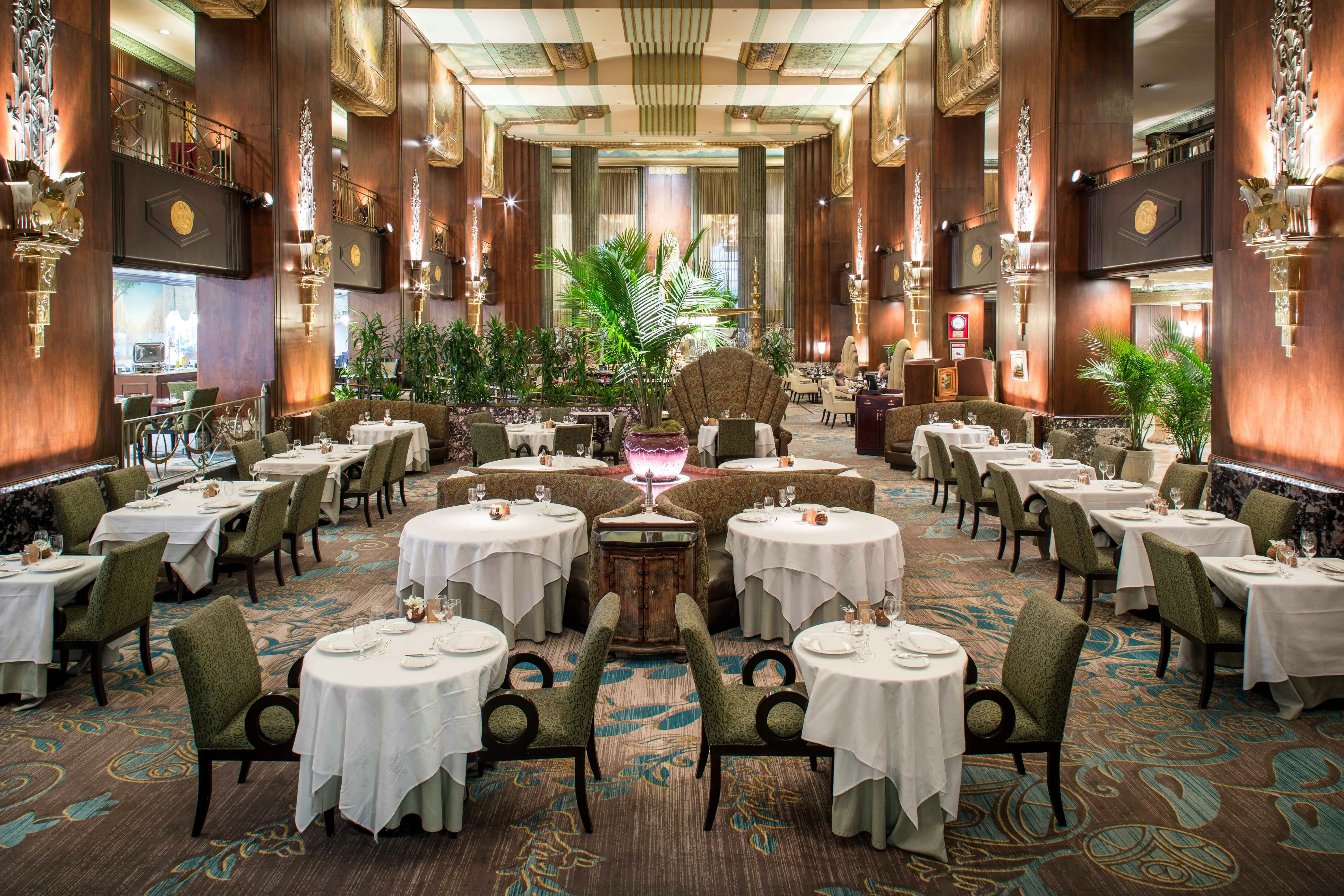 Hilton Cincinnati Netherland Plaza 45/62