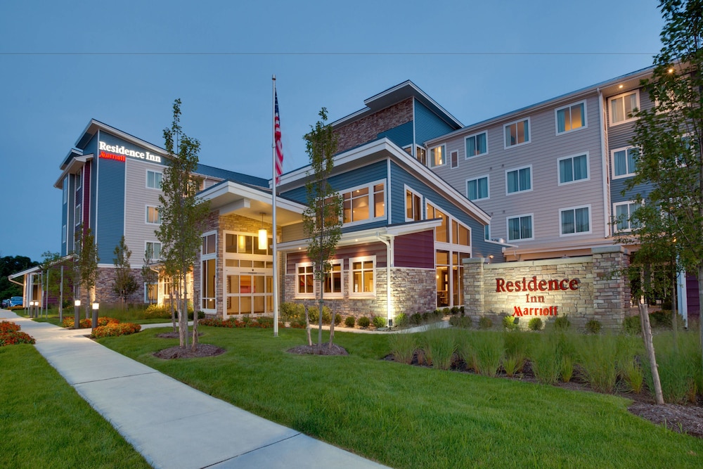 Residence Inn Kingston 1/29