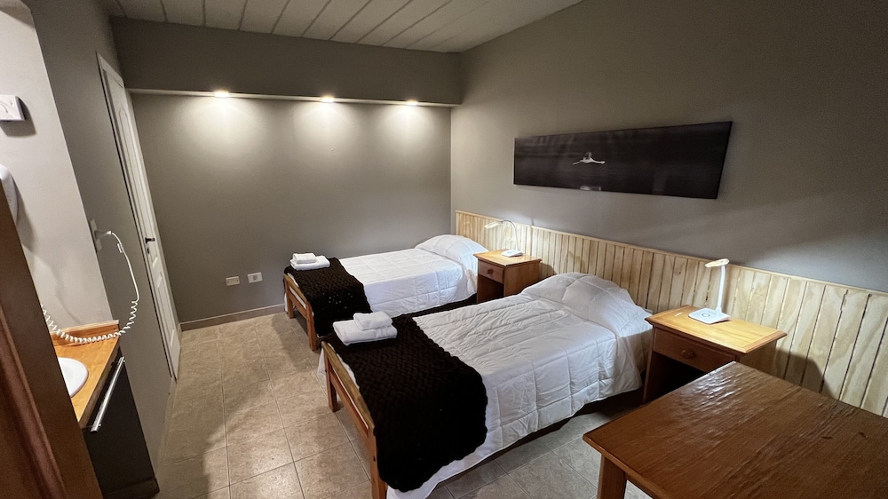 Hotel Del Glaciar Libertador 28/64