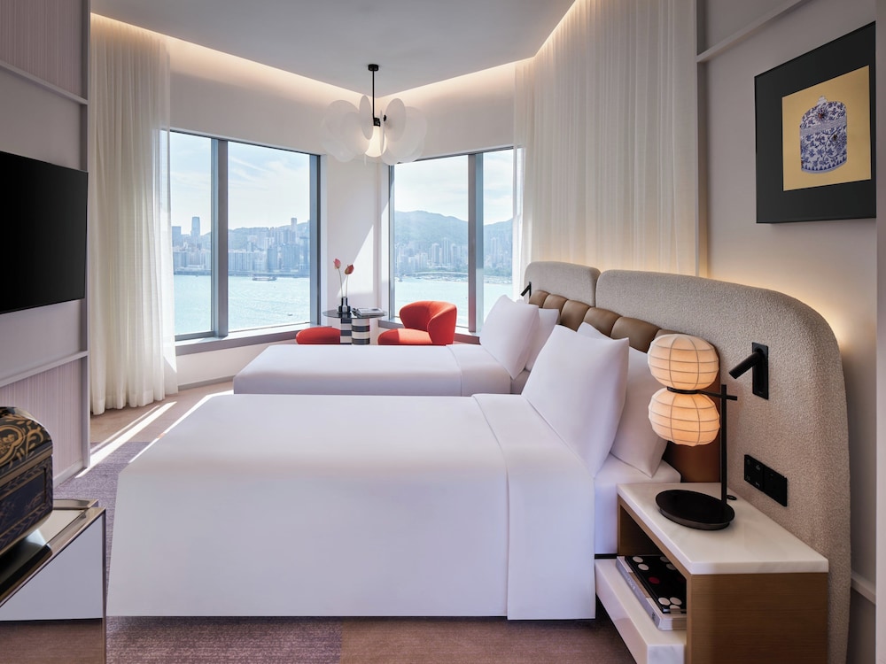 Mondrian Hong Kong 26/48