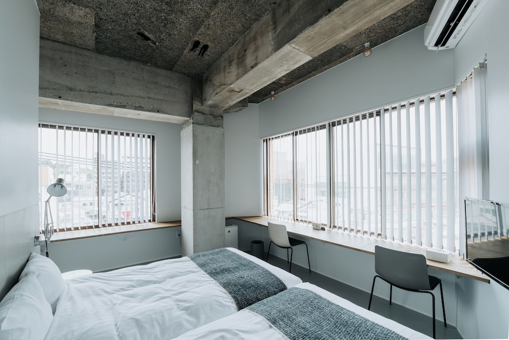 Kotobuki Hotel 18/57