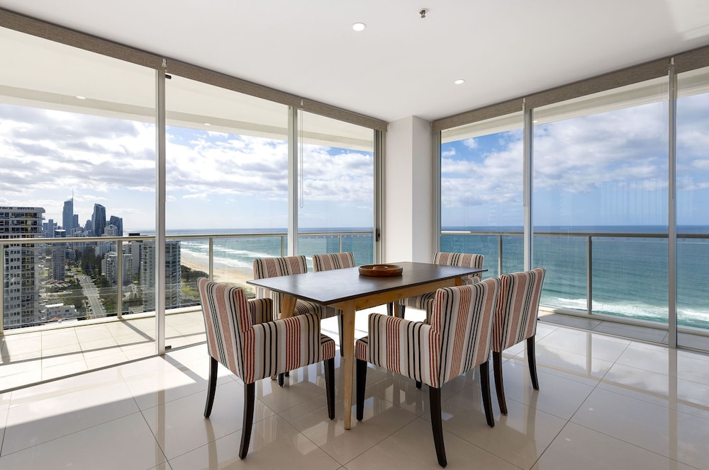 ULTIQA Air on Broadbeach 53/71