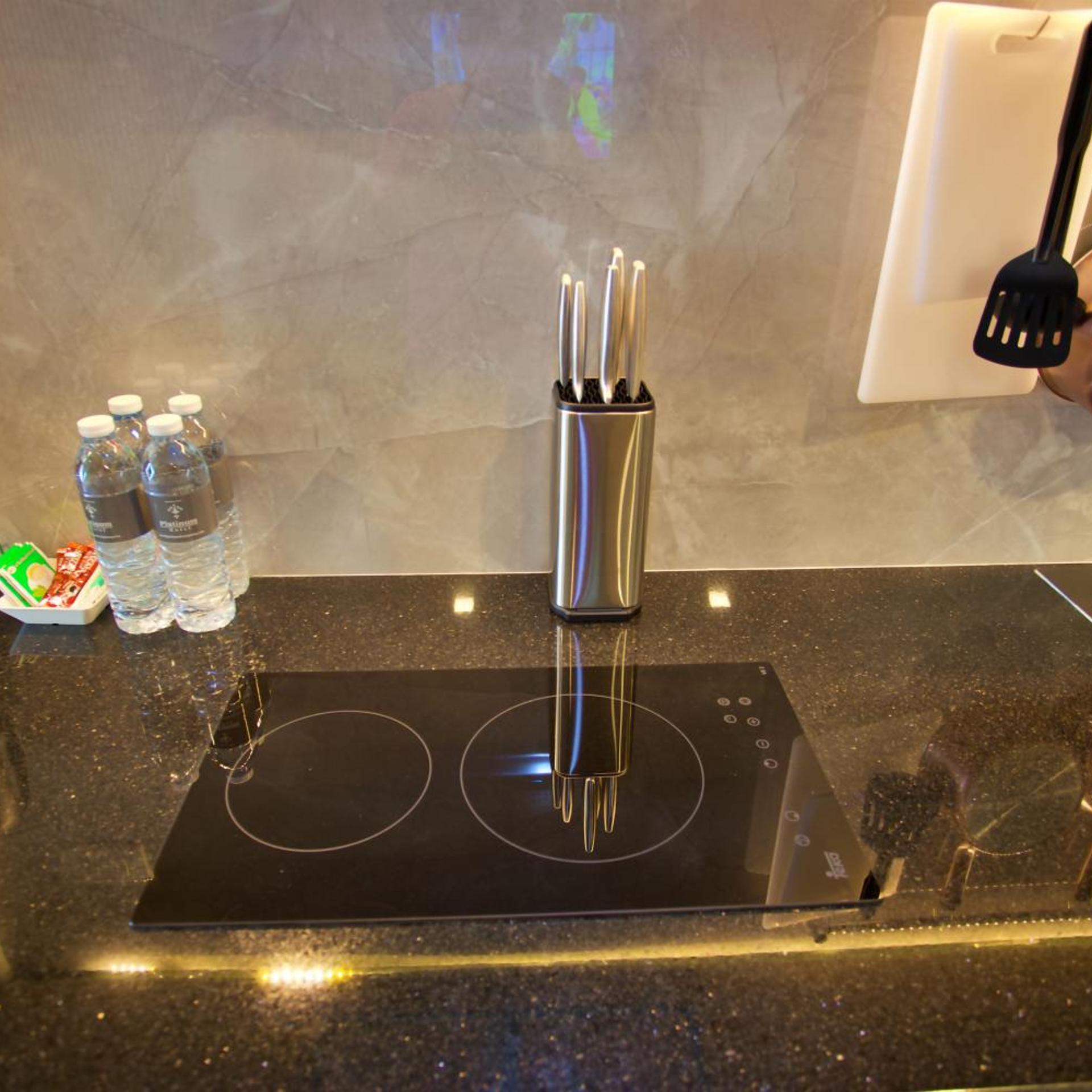 Platinum Hotel 20/50