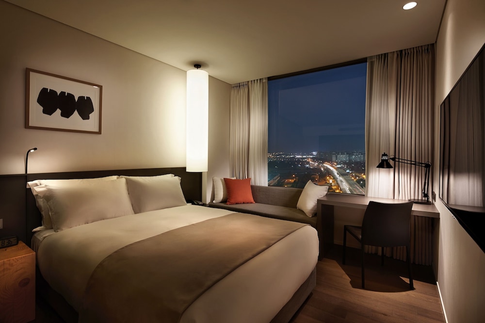 Shilla Stay Cheonan 16/58