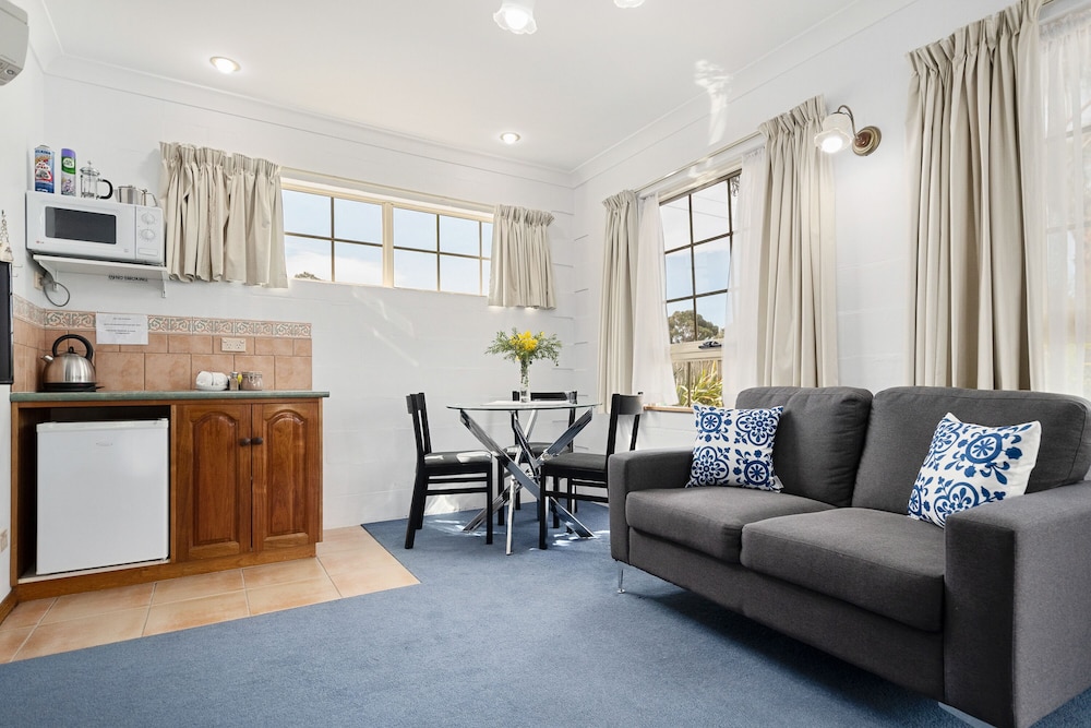 Swansea Cottages & Motel Suites 30/50