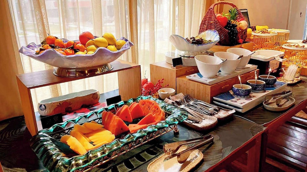 Ramada Encore by Wyndham Shanghai Pudong Airport 50/61