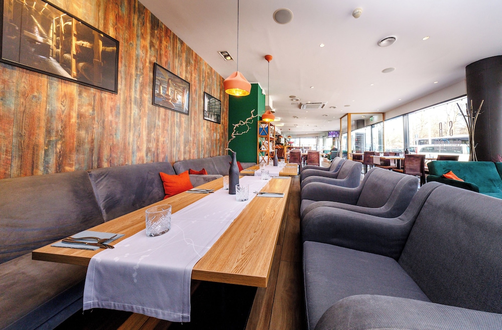 Go Hotel Shnelli 48/63