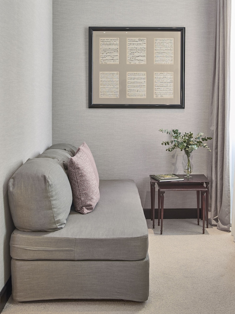 THE KEFALARI SUITES 19/33