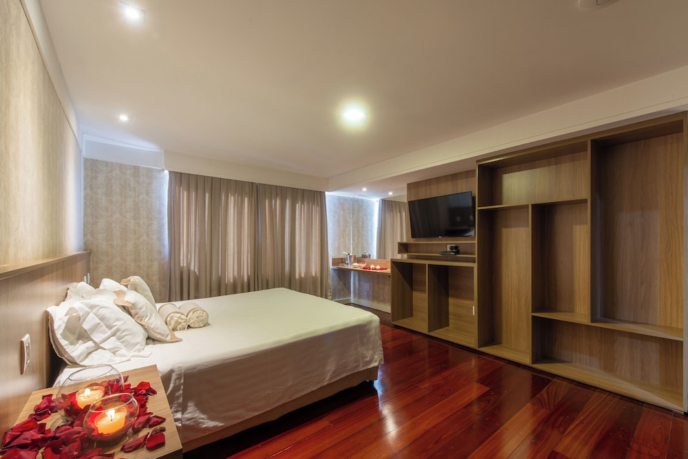 Taiwan Hotel 12/50