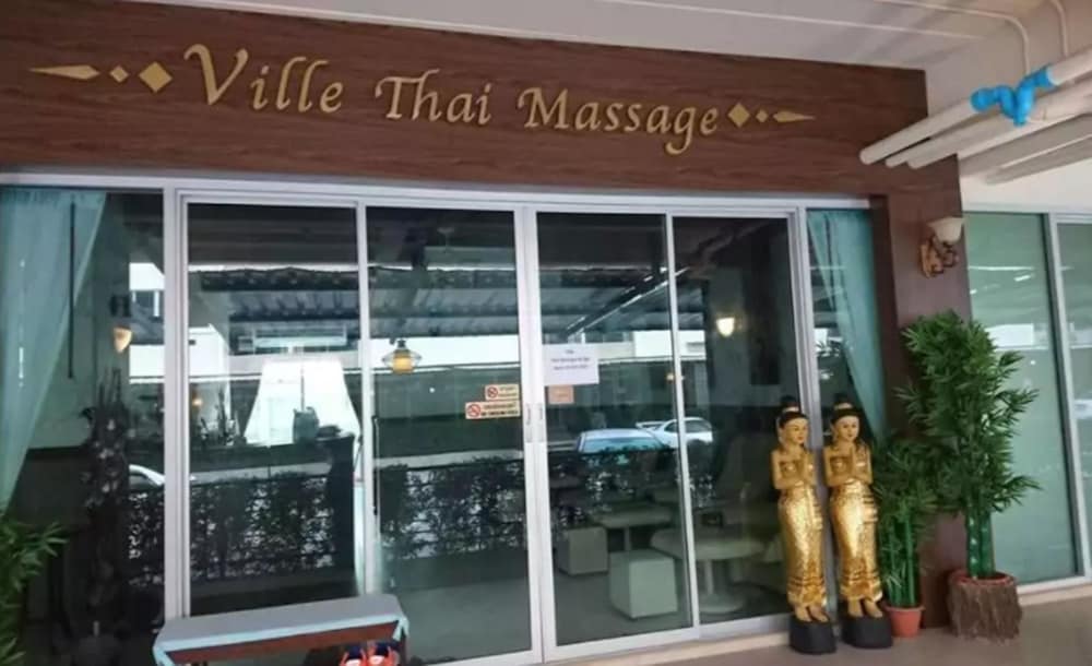 Suvarnabhumi Ville Airport Hotel 5/63