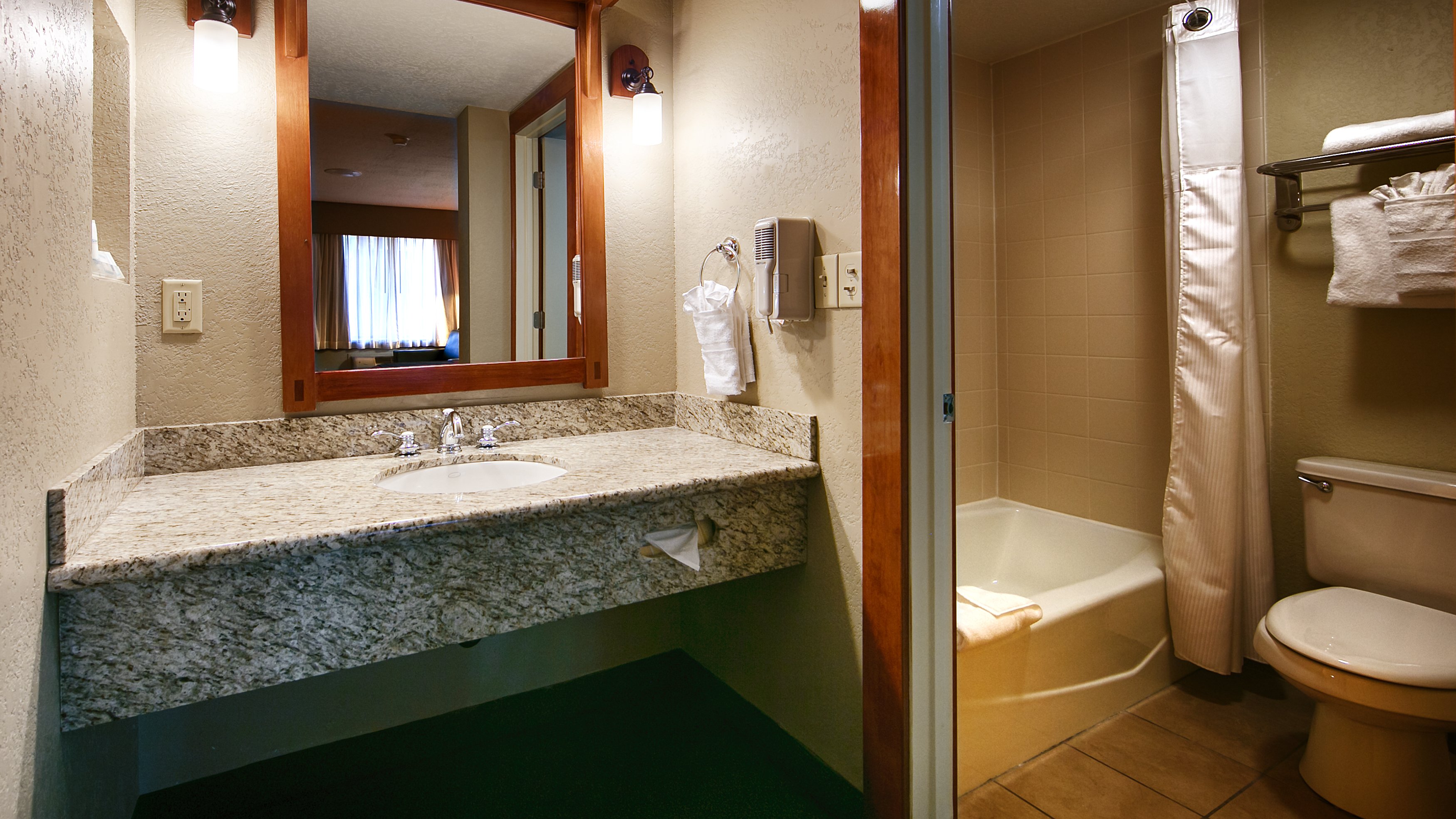 Best Western Plus High Country Inn 54/54