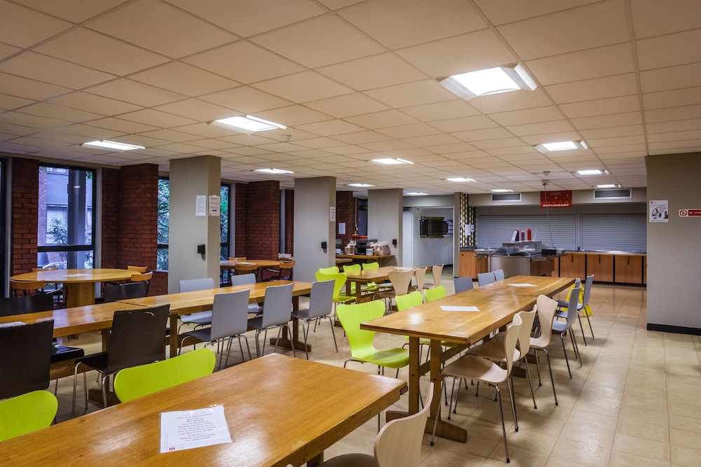 LSE Rosebery Hall 29/50