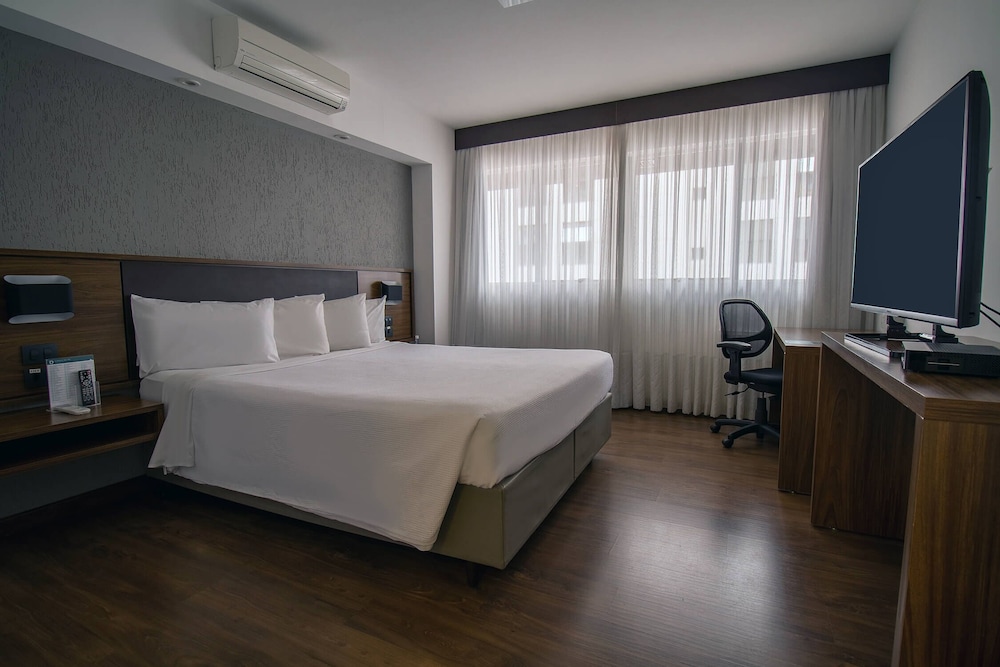 SUPERIOR, DOUBLE BED
