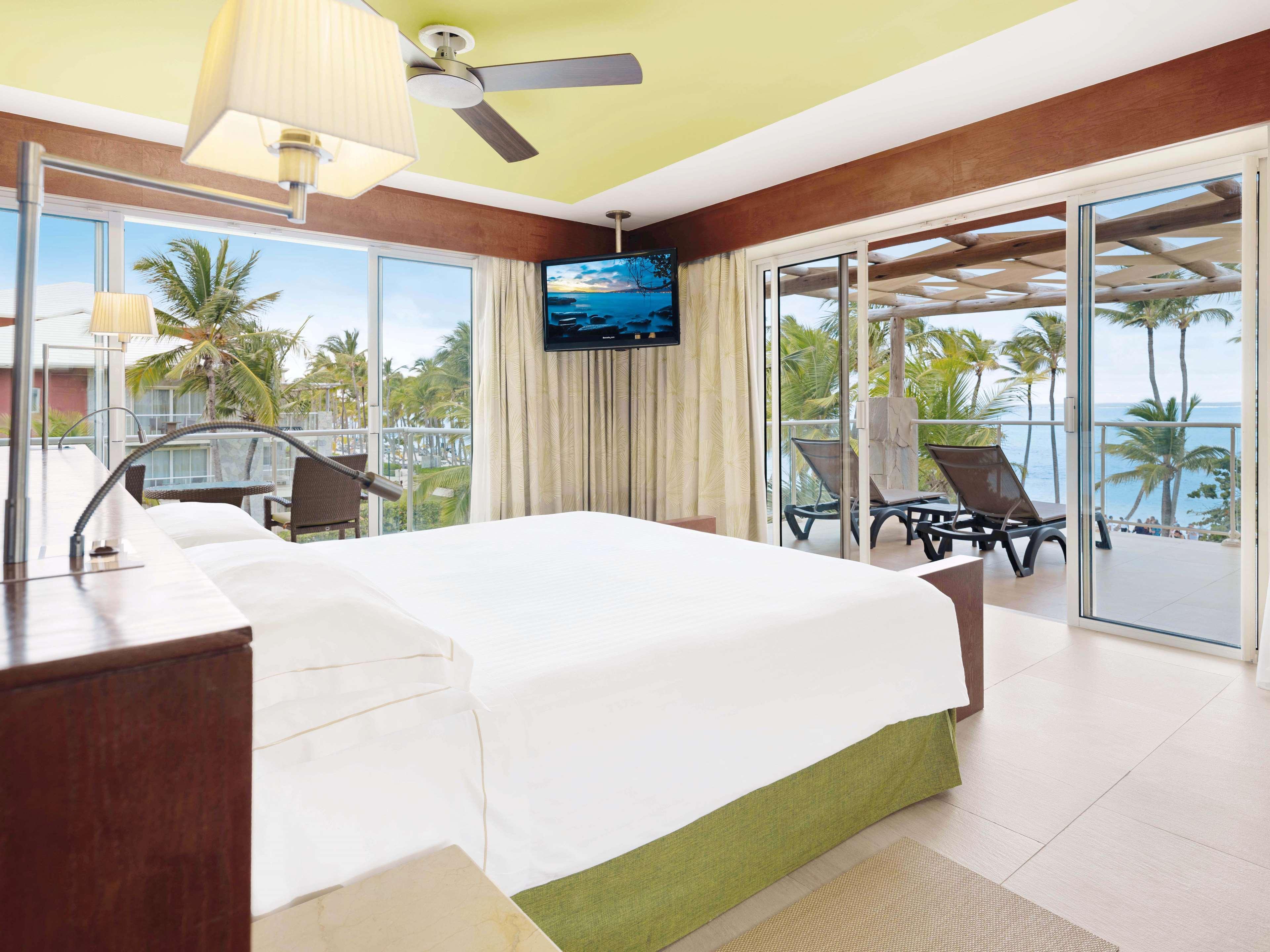 Panoramic, Suite, Sea Front, Premium Level
