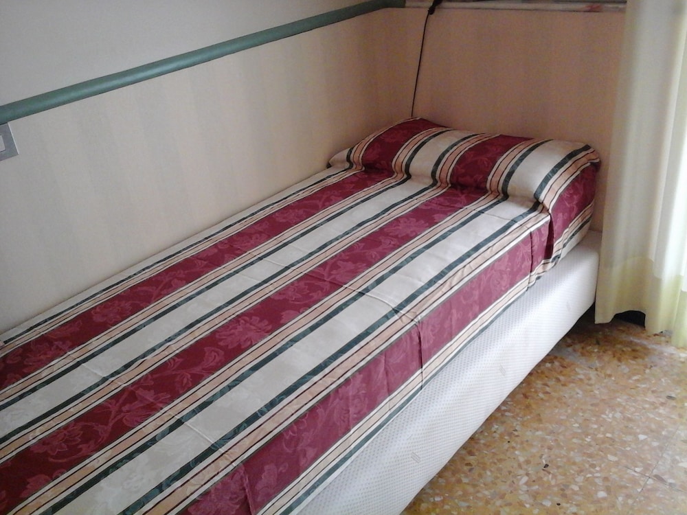 Hotel Morchio 13/39