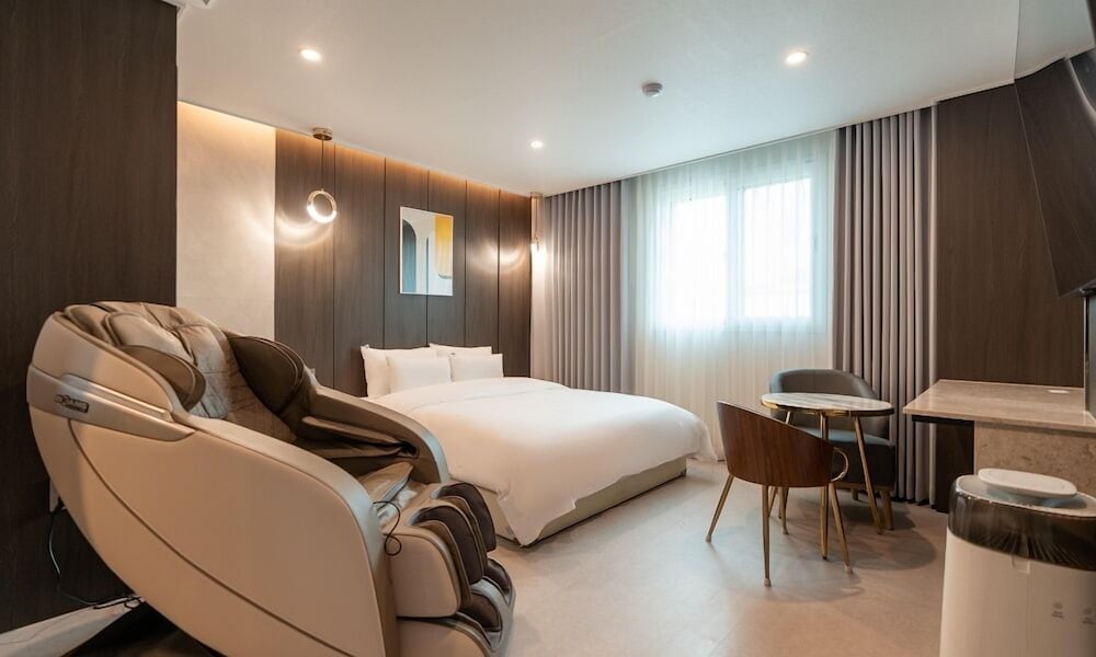 Jecheon Hound Hotel 18/50