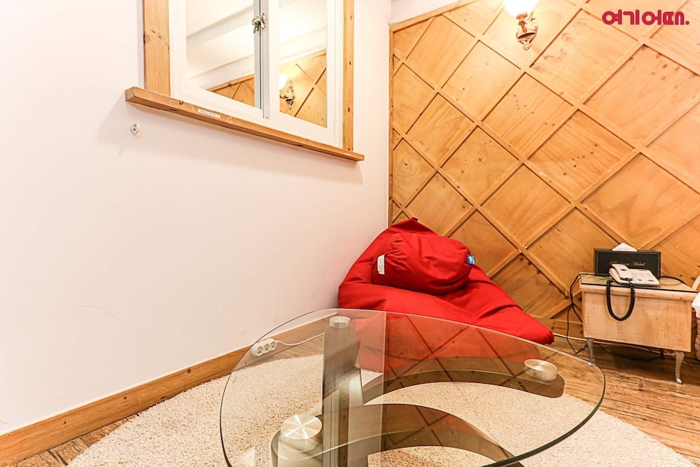 Cheonan Business Hotel 28/50