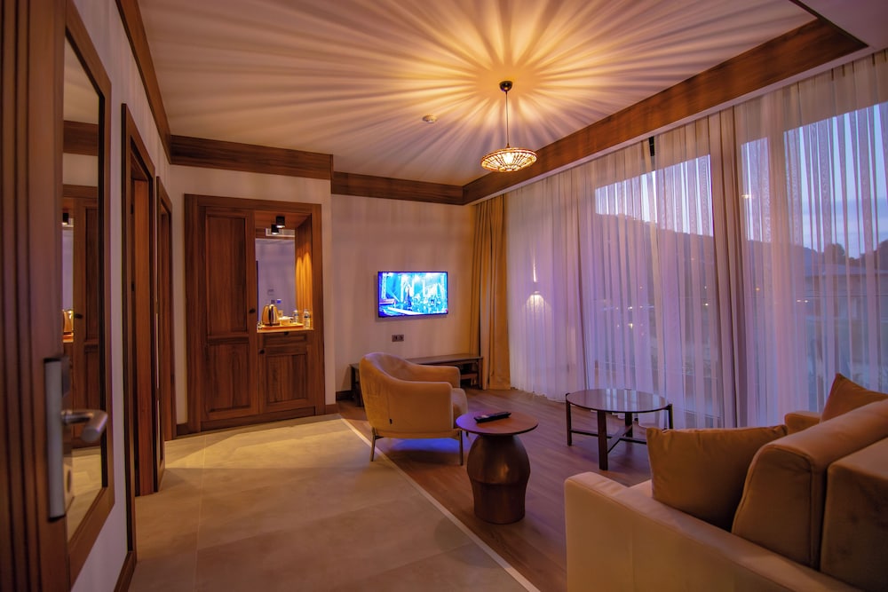 Hayal Vadisi Suit Hotel 24/36