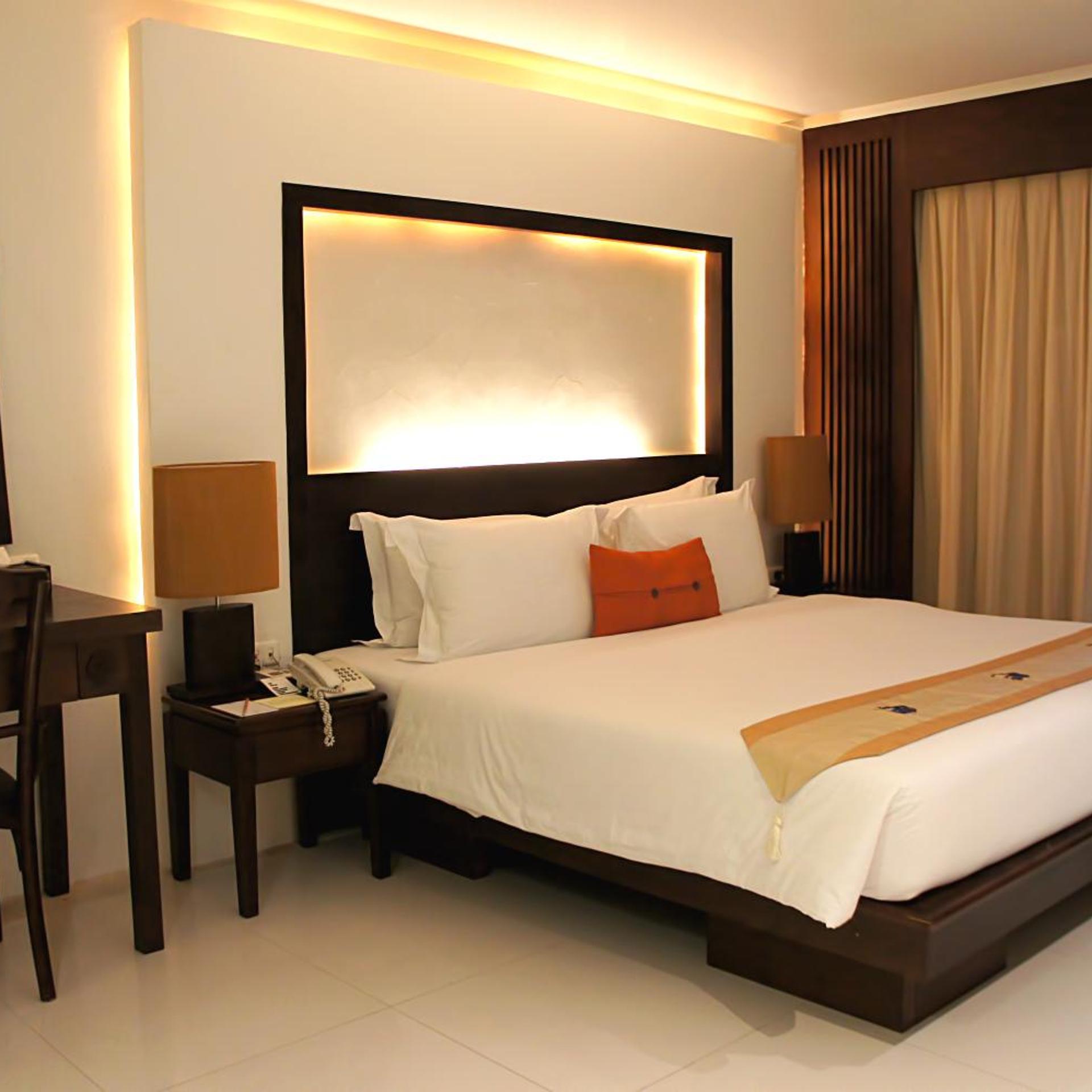 Safari, Deluxe, Double or Twin Bed