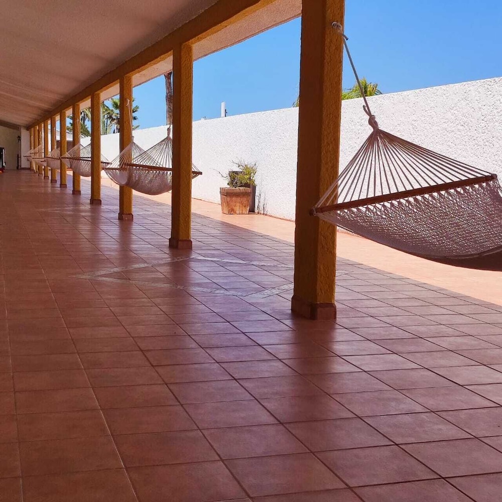 Hotel Mision Santa Maria 9/25