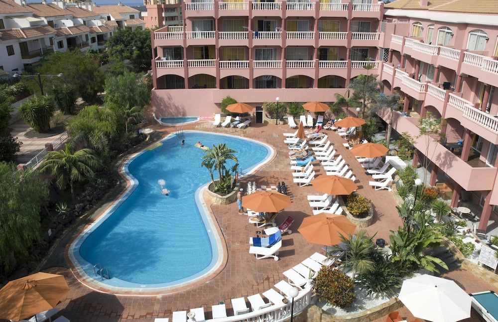 Apartamentos Marola Park 30/31