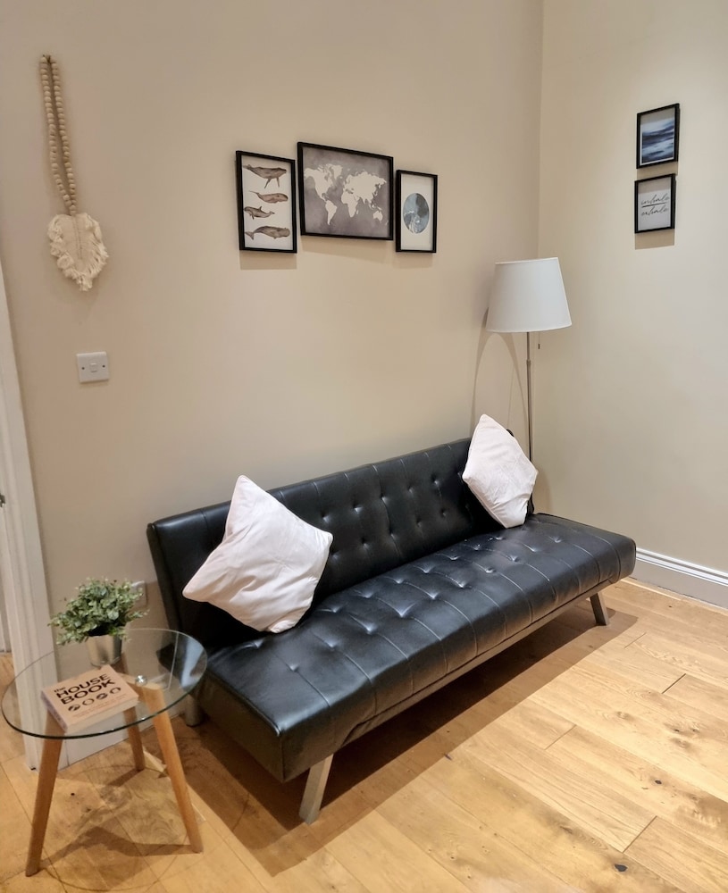 Urban Stay Oxford Gardens Apartments 28/50