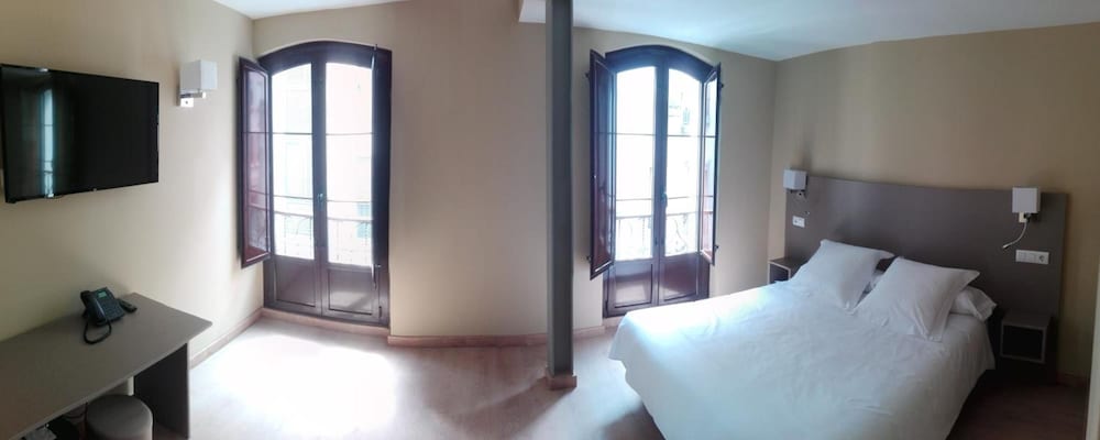 Hotel Areces 7/21