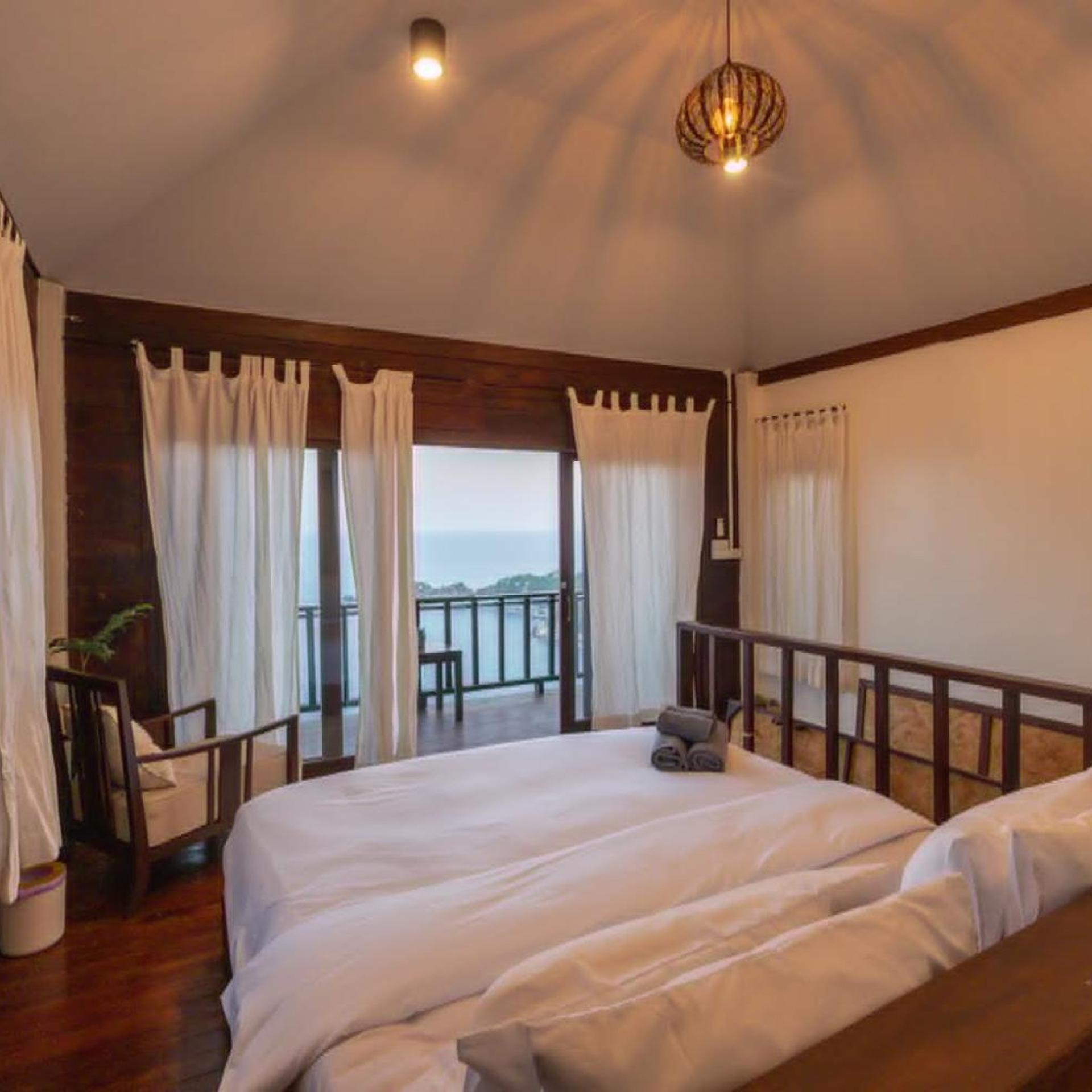 Duplex, Master, Bungalow, Sea View, Balcony