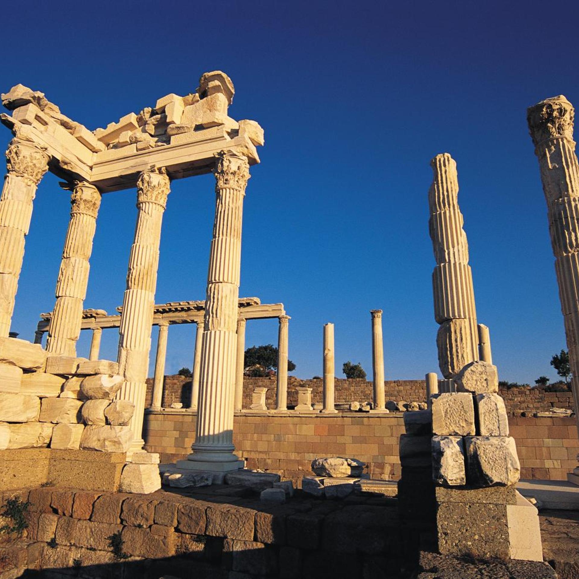 Efsane Hotel 35/48