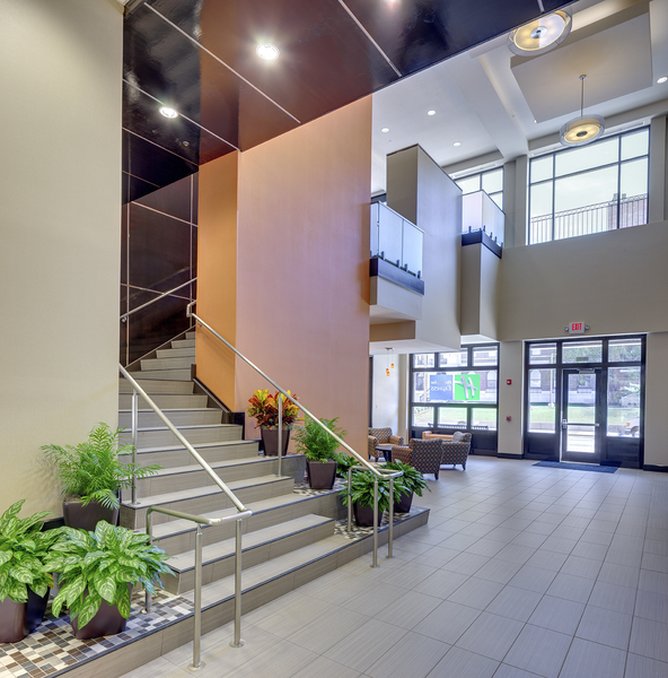 Holiday Inn Express Hotel And Suites Kansas City Ku Medical Center 8/49