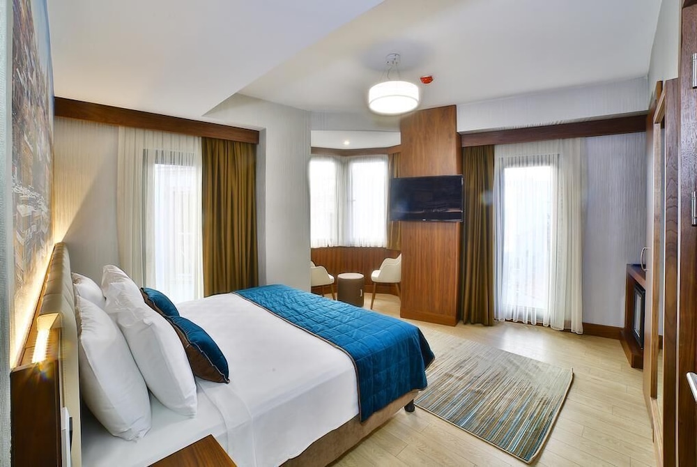 The Tango Hotel Taksim 15/40