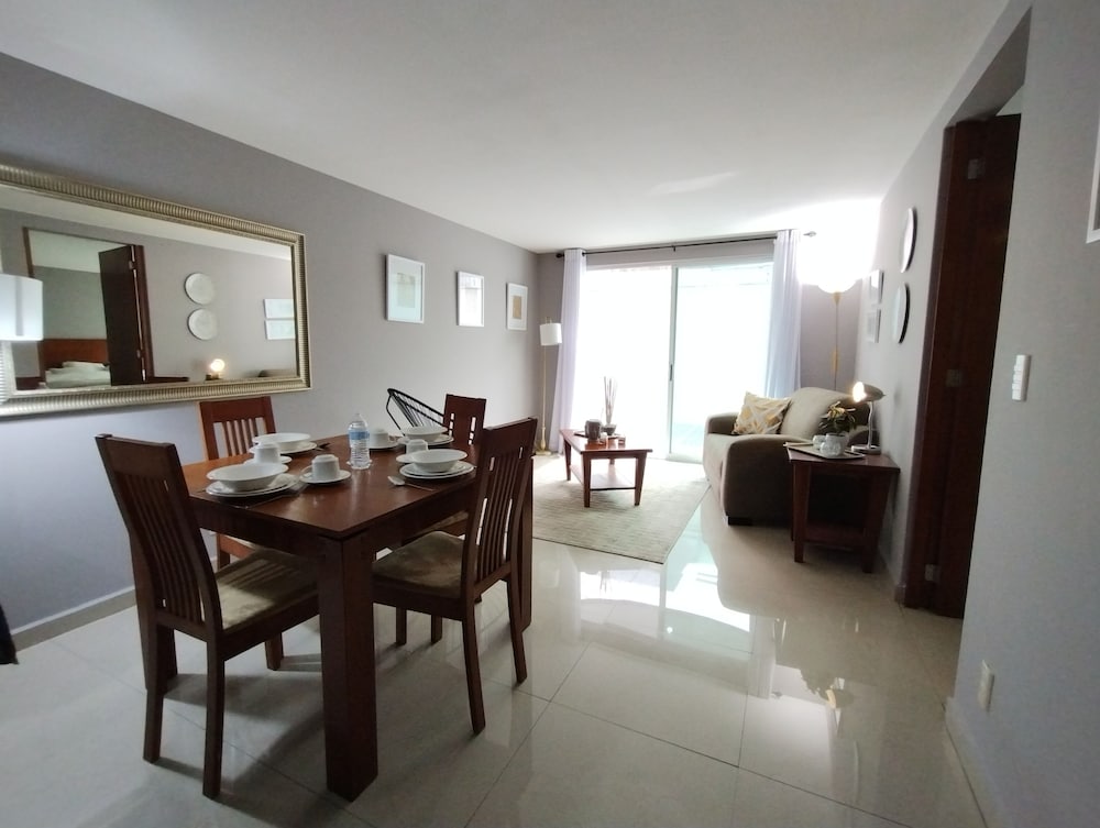 Residence L Heritage Aristoteles 140 By Bluebay Ex Suites Aristoteles 140 49/57
