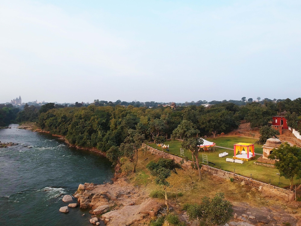 BUNDELKHAND RIVERSIDE 49/61