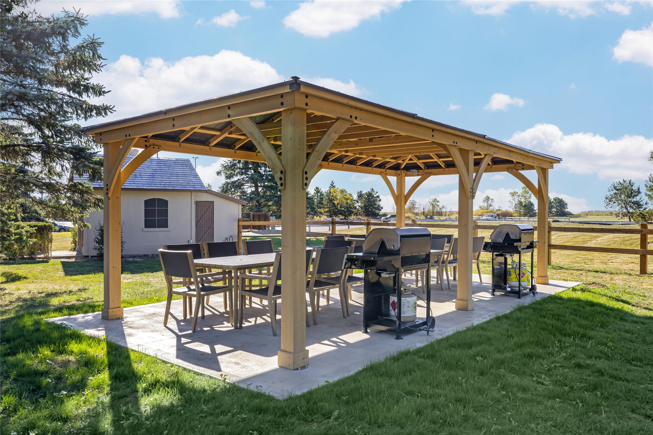 Best Western Plus Stoneridge Inn and Conference Centre 28/28