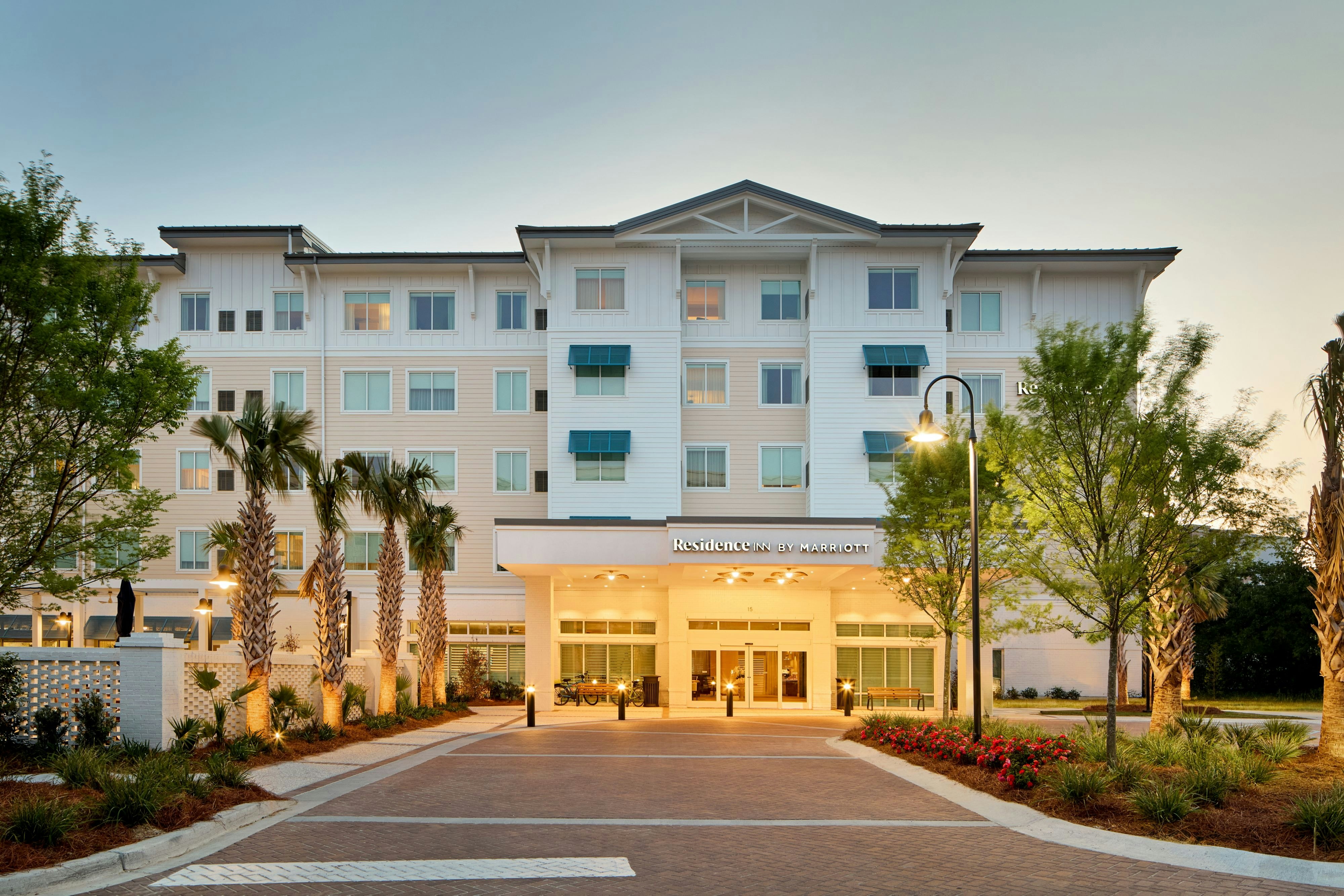 Residence Inn by Marriott Charleston Patriots Point 4/30