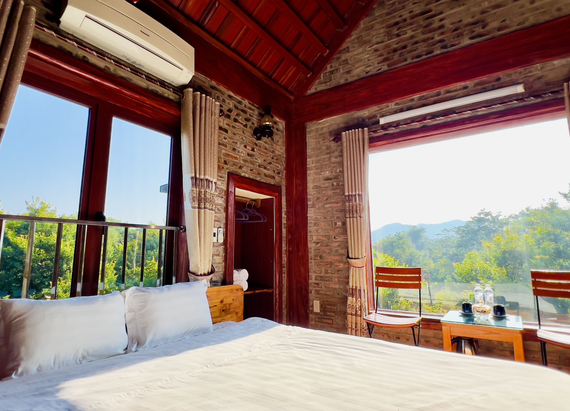 STANDARD, DOUBLE BED, GARDEN VIEW